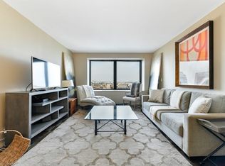 85 E India Row Unit 19A-19A-19A, Boston, MA 02110