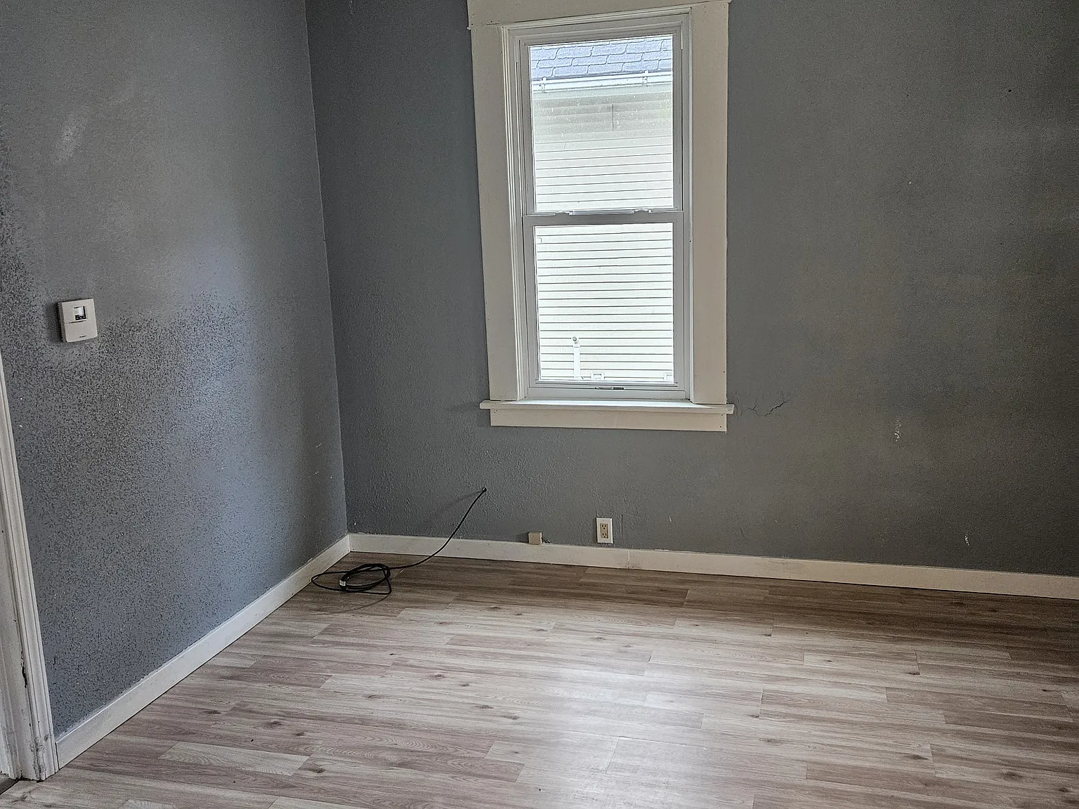 302 7th Ave — Photo 3