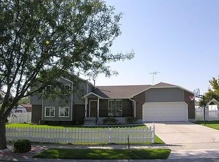 1807 W Orchard View Dr, South Jordan, UT 84095