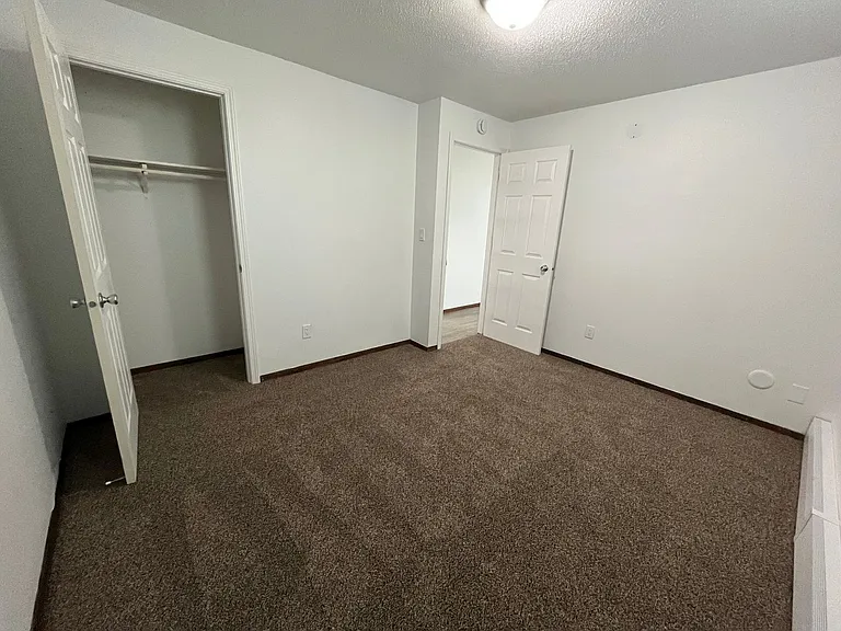 3304 S Kiwanis Ave — Photo 27