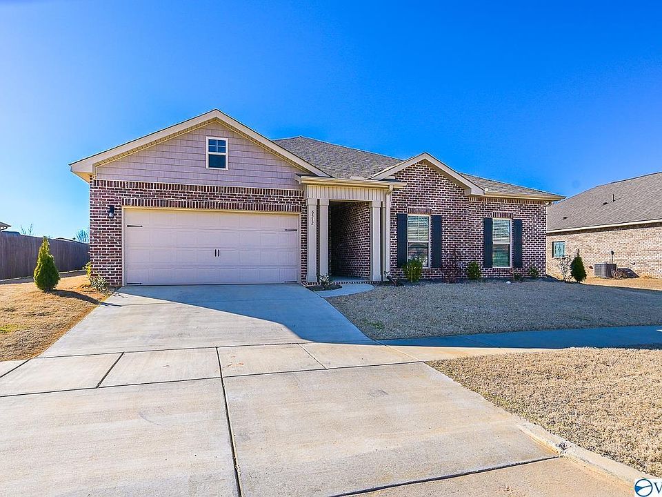 1st image of 6512 Moon Crest Ln
