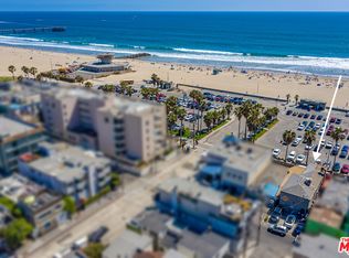 2011 Ocean Front Walk, Venice, CA 90291
