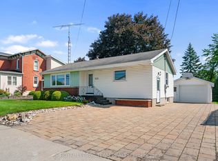 573 Saint Lawrence St, North Dundas, ON K0C2K0