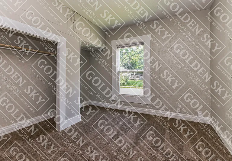 415 W 9th St — Photo 5