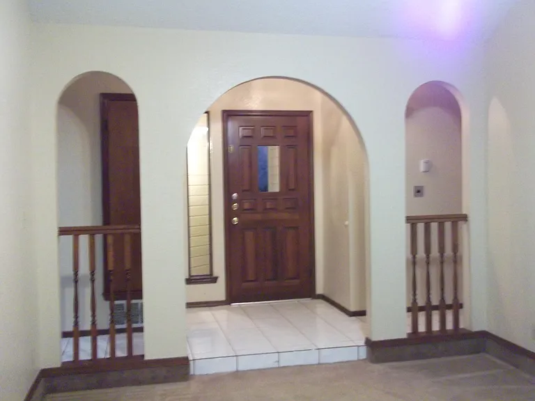1917 Ralph Janes Pl — Photo 2
