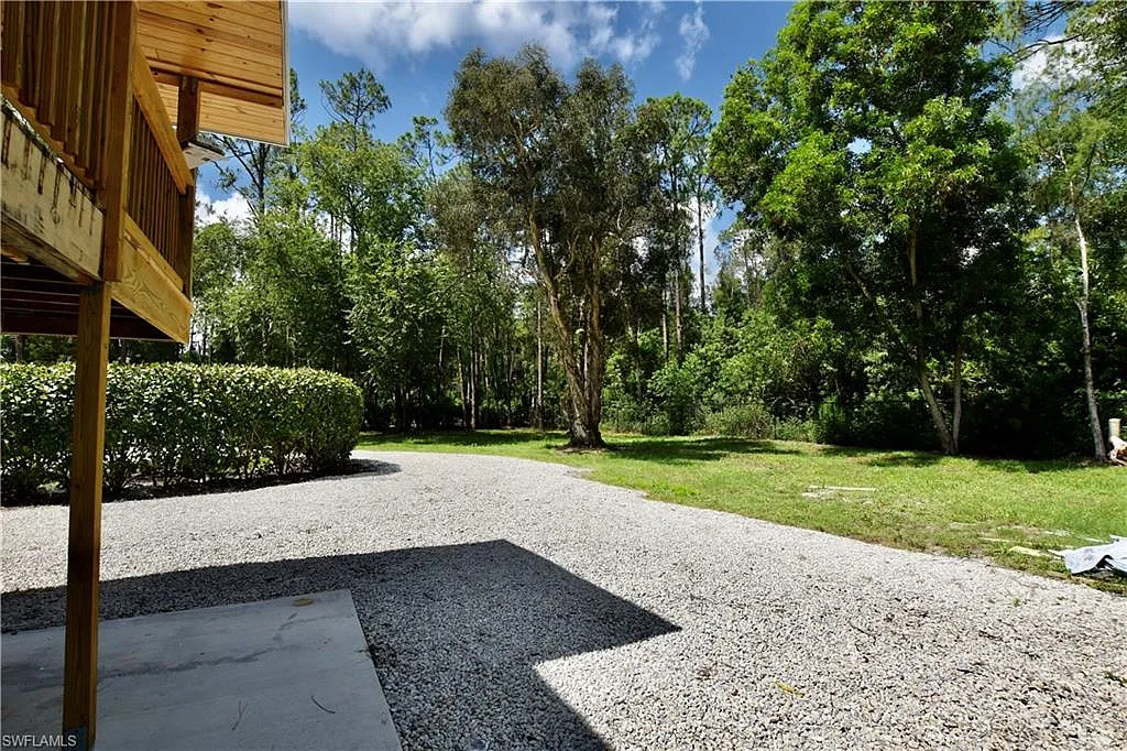2 bed, 2.0 bath, 800 sqft, $2,750 — Photo 3