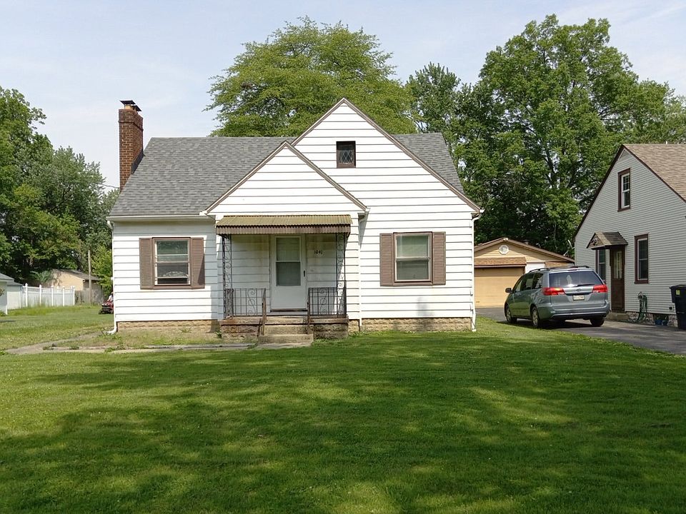 1st image of 1041 Central Parkway Ave SE
