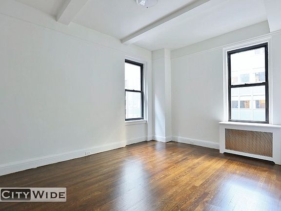 2nd image of 140 E 46th St APT 9M