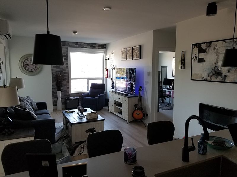 Abbotsford Apartment for rent - 2 Bedrooms — photo 9