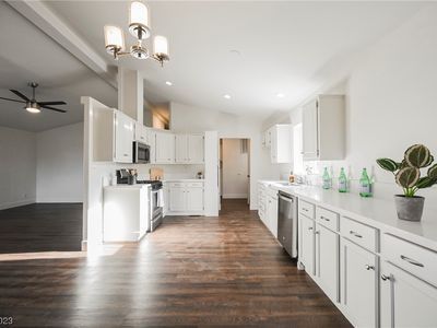 5208 Sir James Way, Las Vegas, NV, 89110