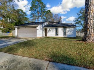 6803 Candlewood Dr S, Jacksonville, FL 32244