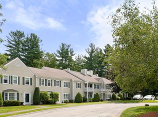300 Brookside Dr #F, Andover, MA 01810