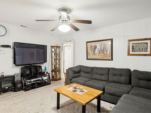 3rd image of 9931 Witham St