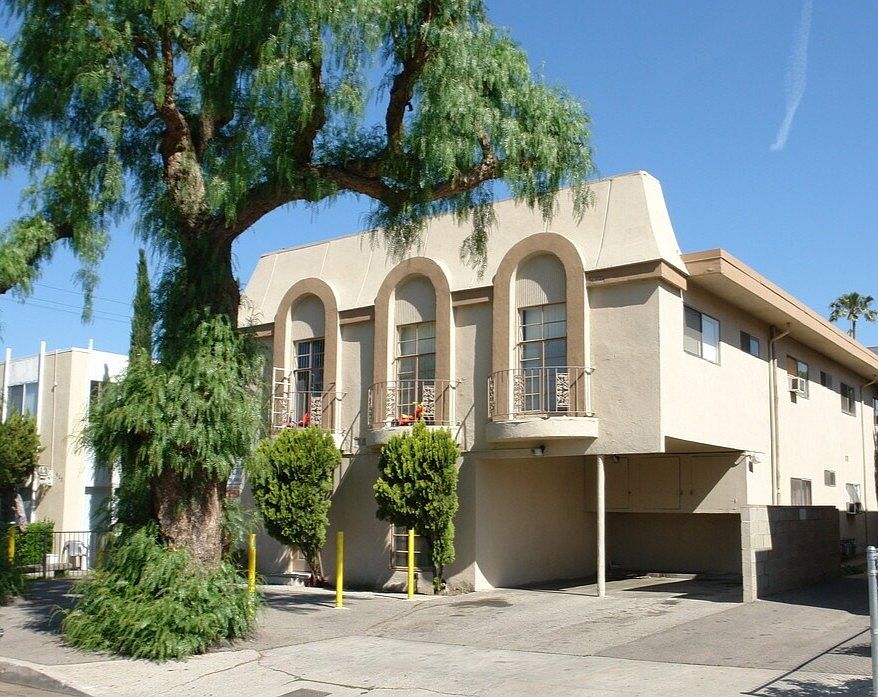 1st image of 16047 Cantlay St APT 2