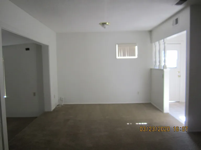 8314 Camelia Dr — Photo 8