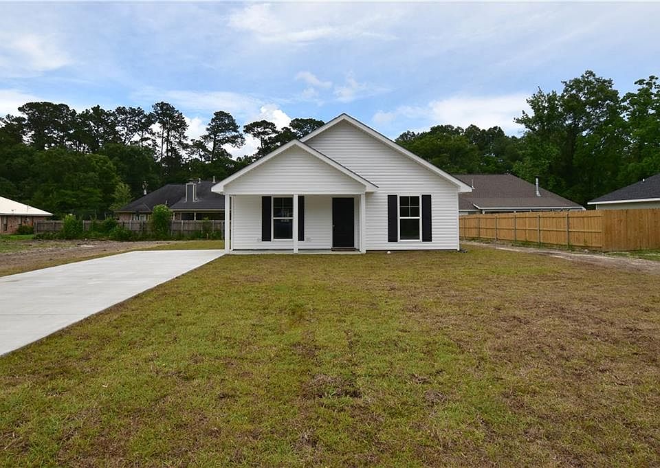 1st image of 64354 McCarthy Ln