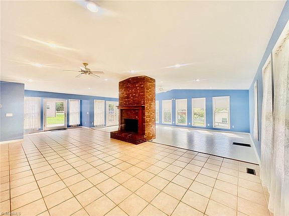 5th image of 4602 Ramblewood Dr