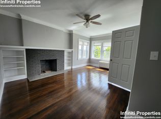 37 W 14th Pl APT 1, Chicago Heights, IL 60411