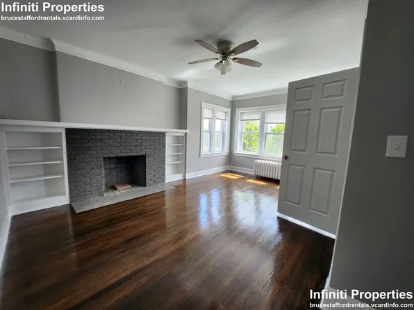 37 W 14th Pl APT 2, Chicago Heights, IL 60411