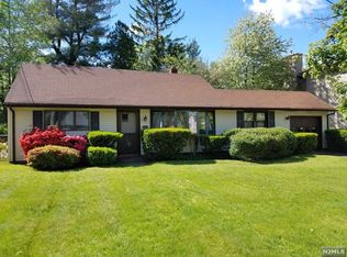 349 Verona Way, Paramus, NJ 07652