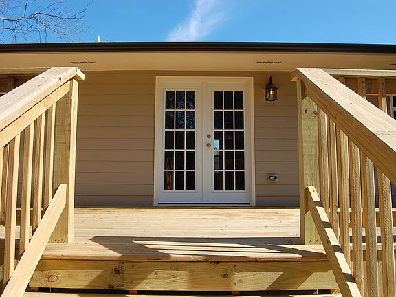 4th image of 3090 Prestwick Pl SE