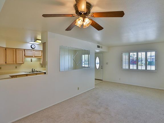 4th image of 12407 N Saint Andrew Dr E