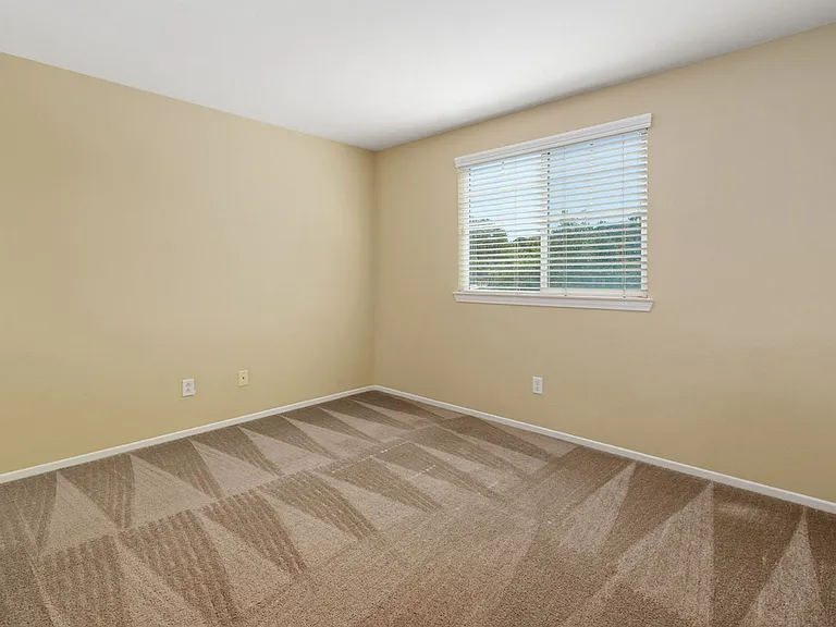 46433 Vianne Ct — Photo 19