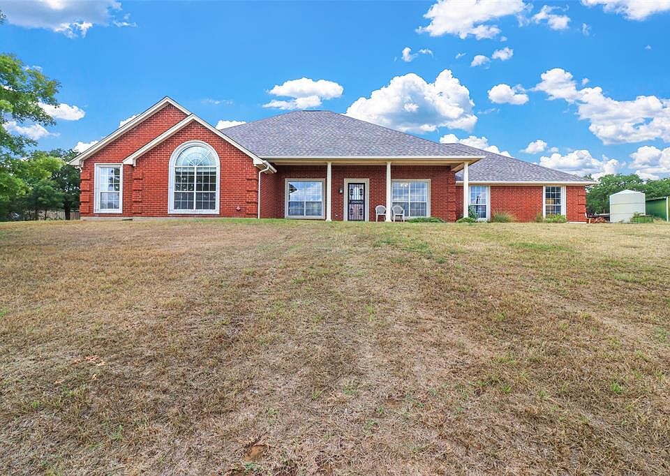 2021 Meadow Dr, Crowley, TX 76036 Zillow