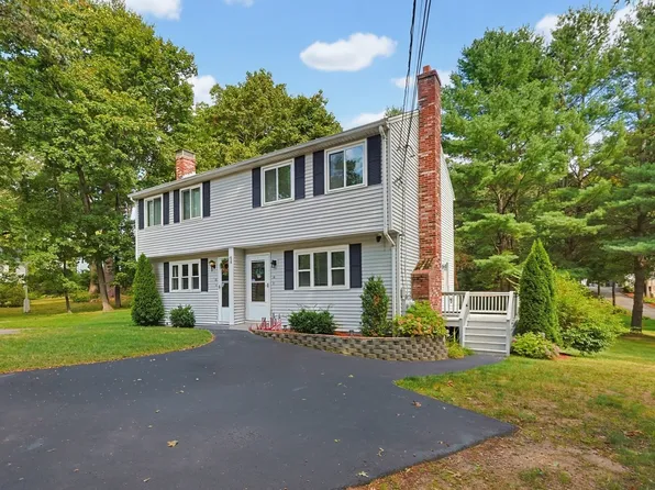 14 Carol Dr #14, Franklin, MA 02038