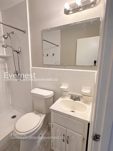 200 Woodward Dr — Photo 30