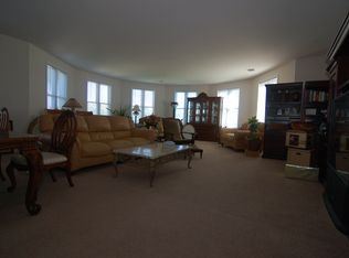 275 E Railroad Ave UNIT 207, Bartlett, IL 60103
