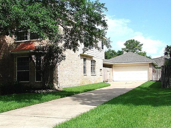 2nd image of 2306 Cinco Park Pl