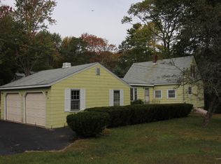 29 Pleasant Hill Rd, Falmouth, ME 04105