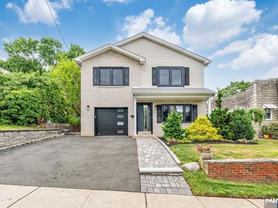 337 Pasadena Ave, Hasbrouck Heights, NJ, 07604