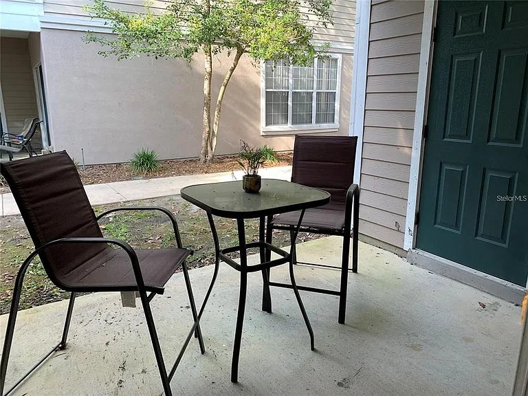 887 NW 21st Ave #887 — Photo 32