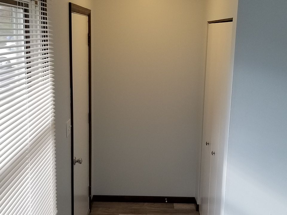 1st image of 615 Lincoln St APT F