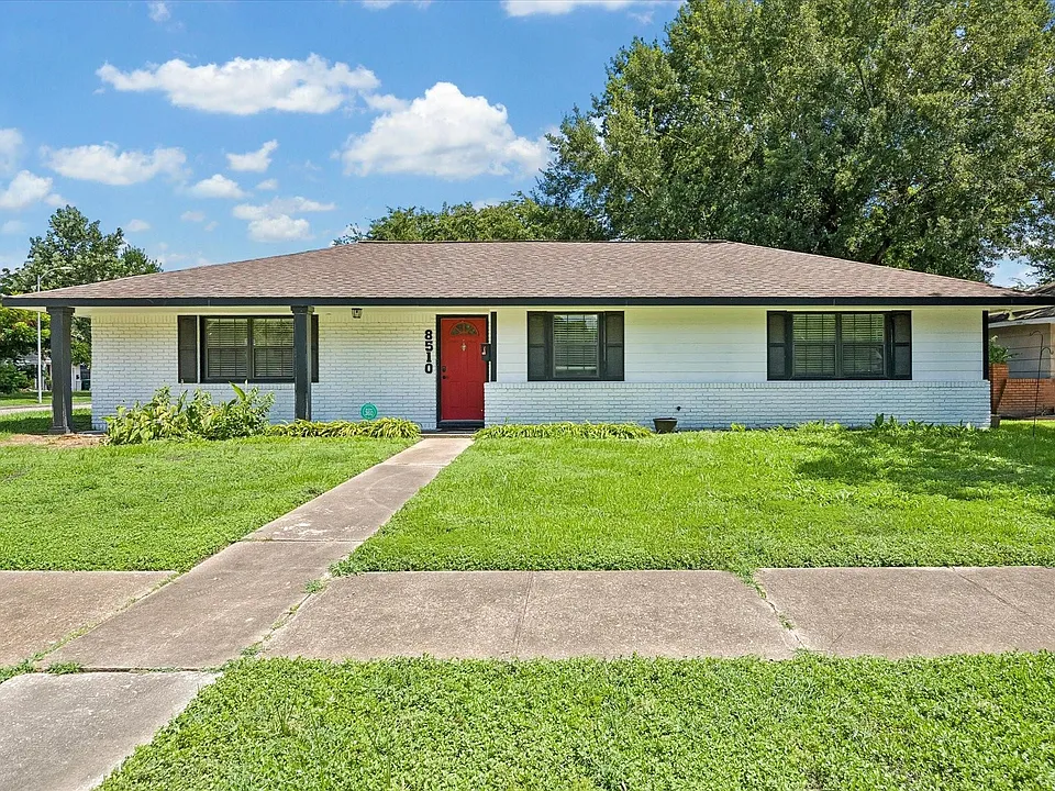 8510 Western Dr