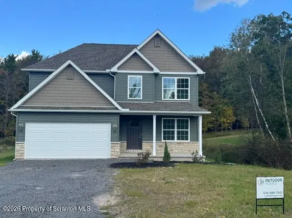 236 Mountainview Dr, Jefferson Township, PA 18436