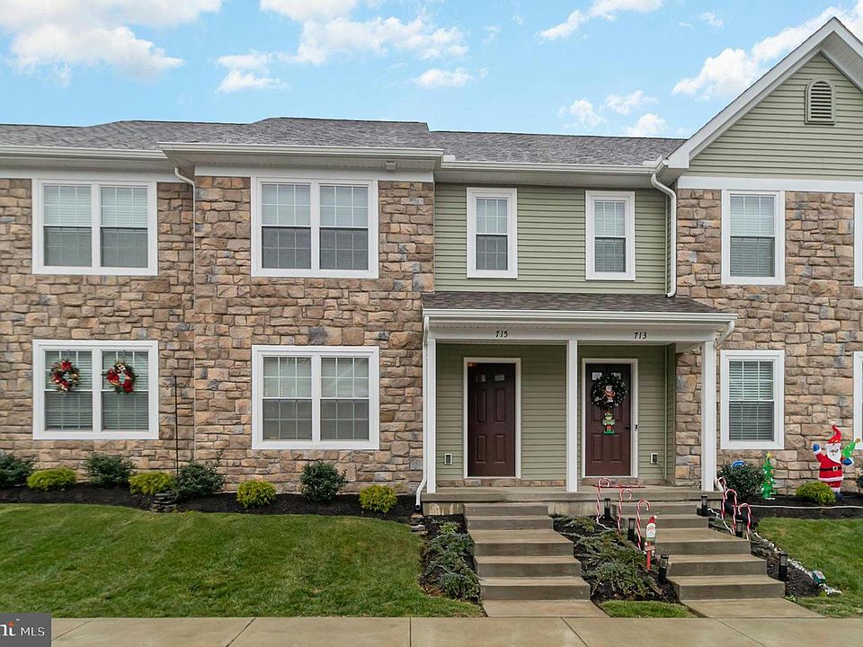 1st image of 715 Farmwood Ln #U-0068