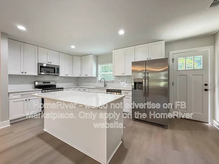 356 Duray Ct — Photo 1