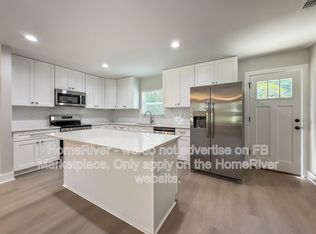 356 Duray Ct, Jacksonville, FL 32208