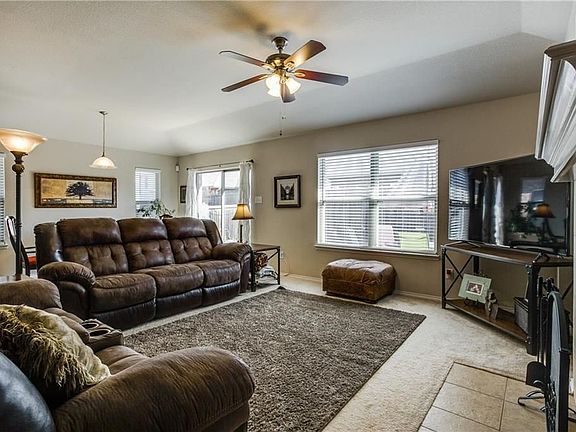 5th image of 5904 Snow Creek Dr