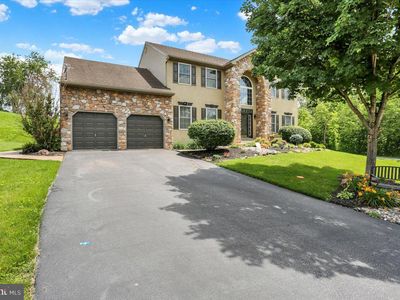 207 Buckhead Ln, Douglassville, PA, 19518