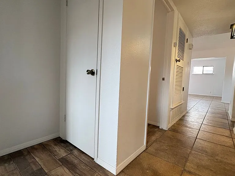 5845 Wrangler Dr — Photo 15