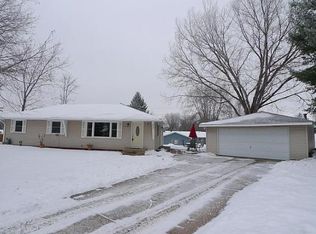 8299 Hyde Ct S, Cottage Grove, MN 55016