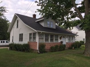 403 W 8th St, Rochester, IN 46975