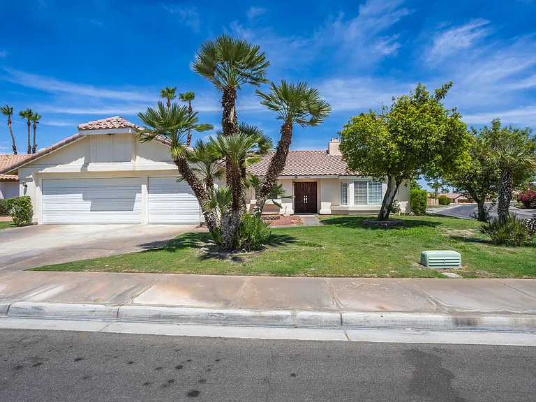 44210 Mariposa Ct — Photo 4