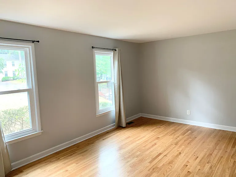 813 Orleans Pl — Photo 7