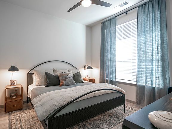 Serenity in every corner of Modera EaDo, including the beautifully appointed bedrooms for restful nights.