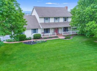 5 Bridle Path Way, Stevens, PA 17578